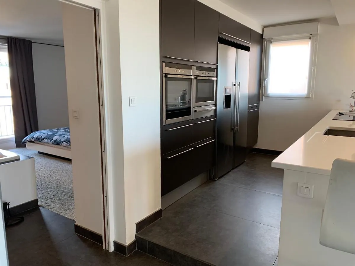 Loft Vue Mer Marseille 0*,  France